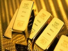 Bản tin thị trường vàng sáng 3/8: Vàng thế giới tăng mạnh đỉnh 4 tuần