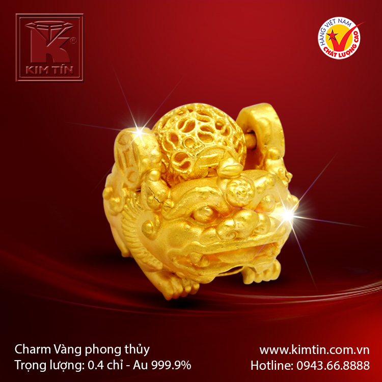 Charm vàng phong thủy