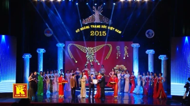 KIM TÍN - ĐOẠT GIẢI CAO NHẤT NỮ HOÀNG TRANG SỨC VIỆT NAM