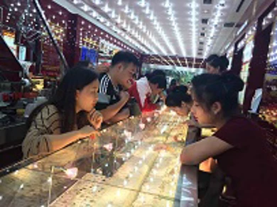 Thông tin thị trường vàng sáng 23.5.2017: USD giảm kéo vàng bật tăng