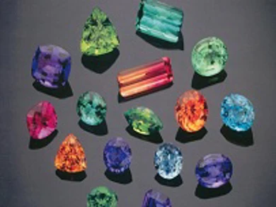 Trang sức gắn đá Topaz - Vị thần hộ mệnh sức khoẻ