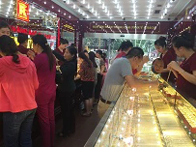 Thông tin thị trường vàng sáng 11.8.2017: Vàng tăng mạnh