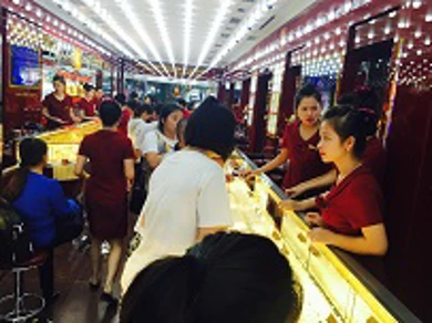 Thông tin thị trường vàng sáng 6.10.2017: Vàng trong nước lại giảm