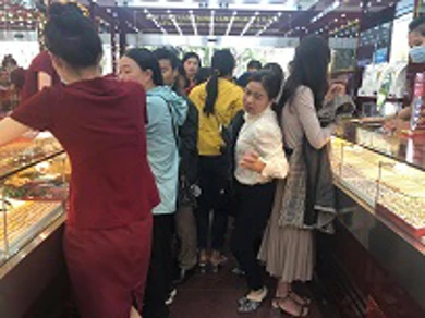 Bản tin thị trường vàng sáng 11.12: Vàng trong nước đồng loạt tăng