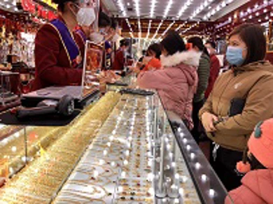 Bản tin thị trường vàng sáng 17/1: Vàng trong nước ổn định phiên đầu tuần