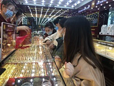 Bản tin thị trường vàng sáng 9/3: Thị trường vàng dồn dập sóng