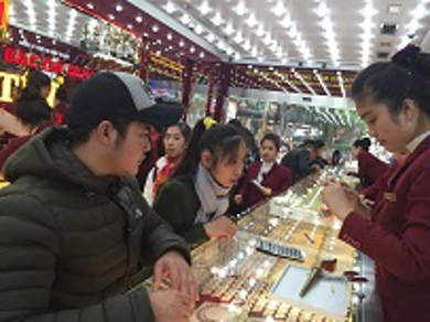 Bản tin thị trường vàng sáng 23/2/2023: Giá vàng trong nước tiếp tục giảm