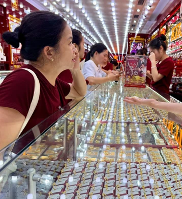 Bản tin thị trường vàng sáng 21/11/2025: Giá vàng thế giới tăng, trong nước giảm nhẹ