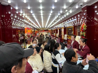 Bản tin thị trường vàng sáng 5/2/2026: Vàng đồng loạt giảm nhẹ