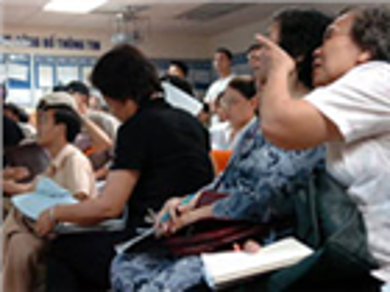 Chứng khoán đầu tuần tiếp tục tăng mạnh