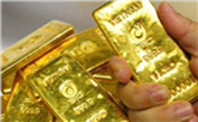 Vàng trong nước và quốc tế cùng giảm mạnh