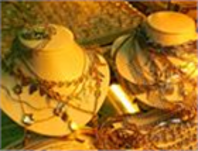 Giá vàng cao nhất trong hơn một năm