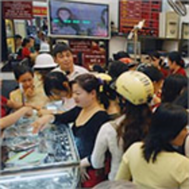 Thị trường vàng quay ngoắt 180 độ