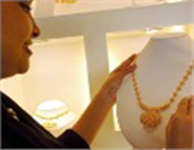 Vàng tiếp tục ổn định quanh mức 21 triệu mỗi lượng