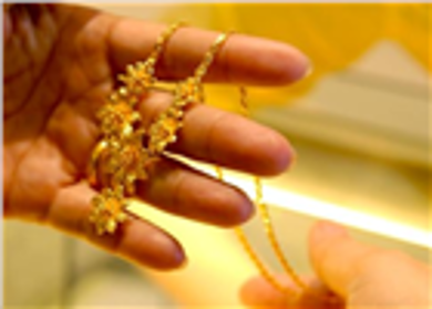 Cuối tuần giá vàng vọt lên 27,20 triệu đồng