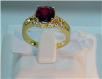 Vàng quay đầu giảm giá, đôla chợ đen vượt 19.700 đồng