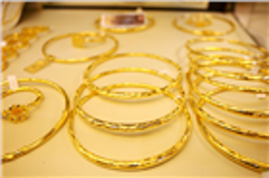 Thị trường vàng ngày 12/11/2012: Vàng trong nước đang thu hẹp khoảng cách với vàng thế giới