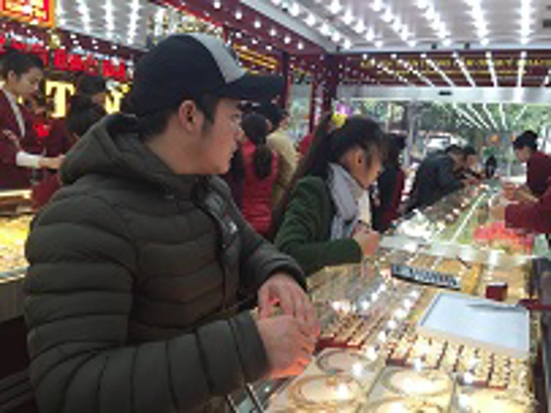 Thông tin thị trường vàng sáng 15.1.2018: Vàng tăng mạnh sát mốc 37 triệu và tiếp tục dự báo tăng tuần này