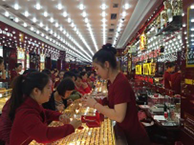 Thông tin thị trường vàng sáng 2.3.2018: Giá vàng biến động nhẹ