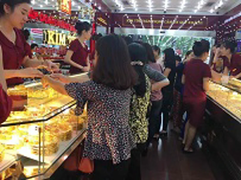  Thông tin thị trường vàng sáng 31.10.2018: Vàng trong nước chưa dừng đà giảm
