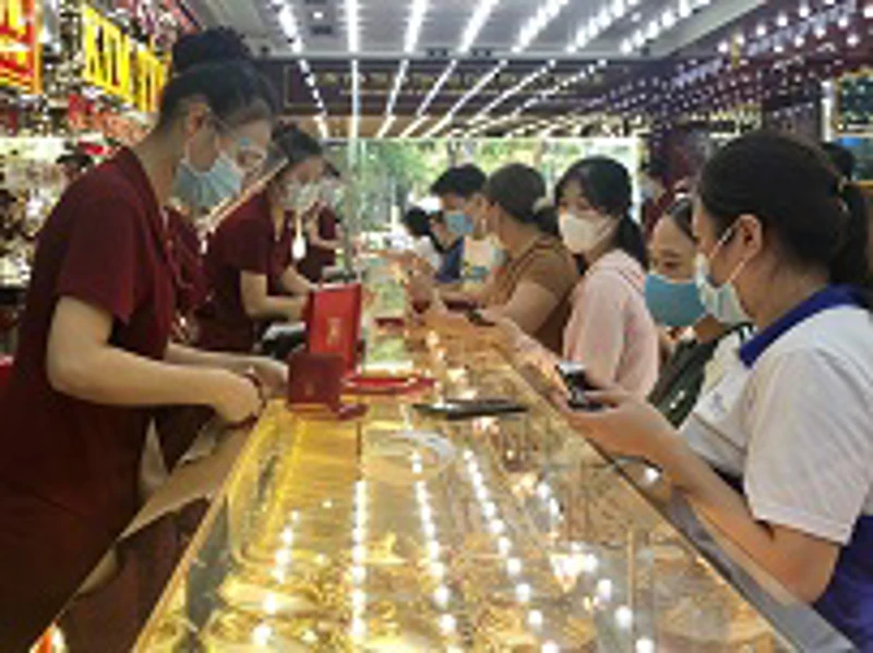 Bản tin thị trường vàng sáng 16.9:  Vàng trong nước tiếp tục xu hướng ổn định