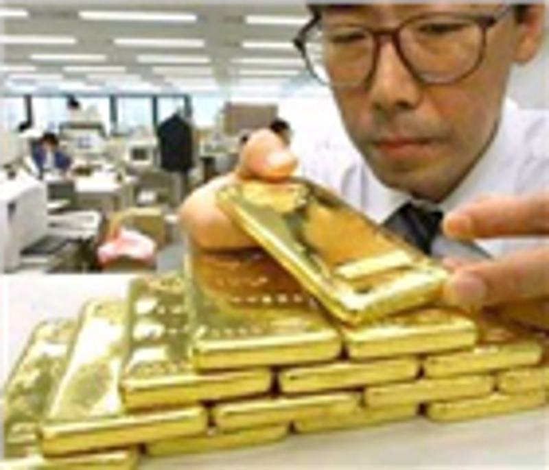 Giá vàng thế giới giảm nhanh