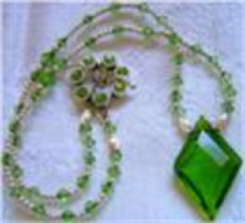 Bí ẩn từ những viên đá quý