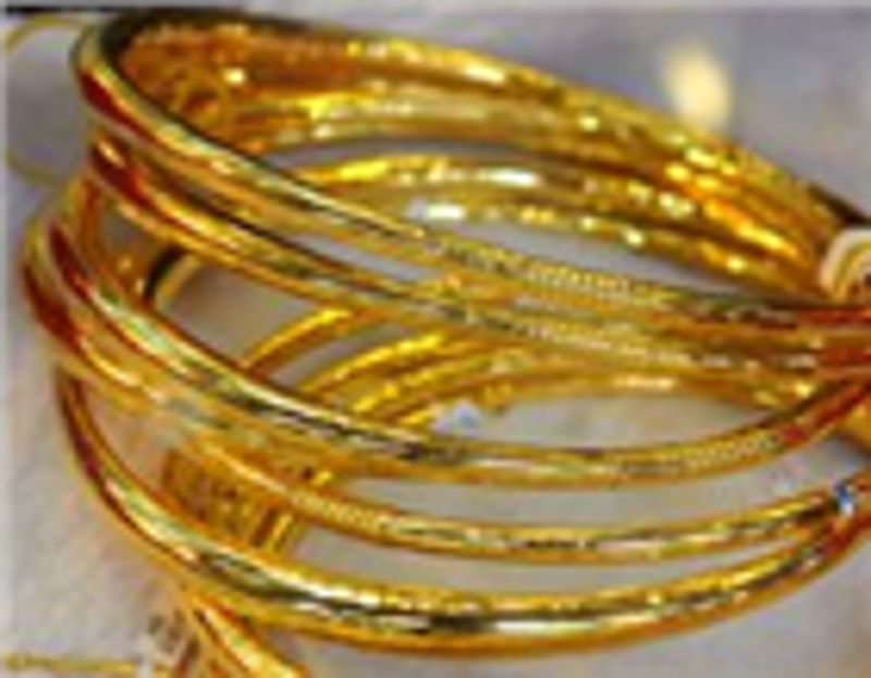 Thị trường vàng nhộn nhịp trở lại